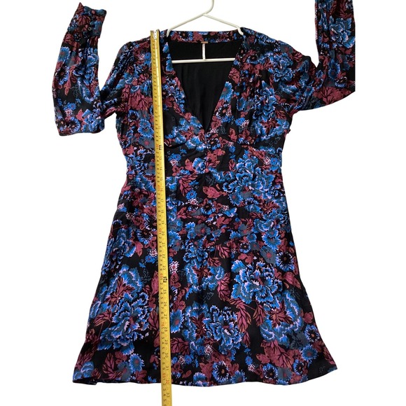 Free People Floral Mini Dress Women's 8 Long Sleeve V-Neck Boho Rayon - Picture 5 of 6